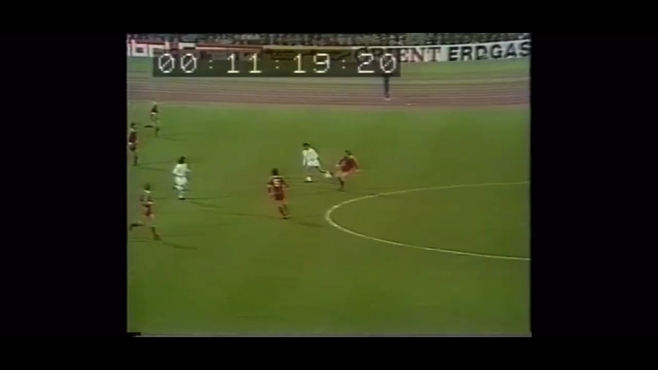 Gerd Müller brace against Real Madrid in the 1975-76 European Cup semi finals