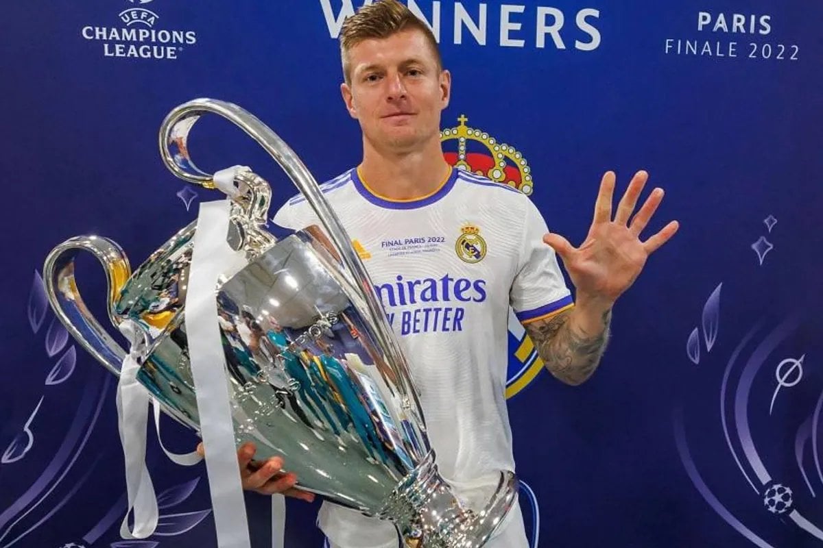 Toni Kroos: "I didn't want to have the feeling that the people around me had to tell me that it's over. Or that I would end up sitting here on the bench for another two or three years. That, in some ways, wouldn't be worthy of a career, so I'm glad, that I was able to avoid all those things."