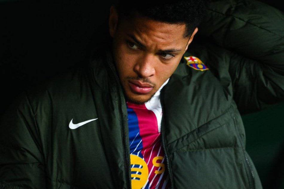 Contrary to earlier reports, club sources deny that they have already made a decision on Vitor Roque. They assure that everything will depend on whether or not there is enough FFP margin to register the Brazilian. [@mundodeportivo] #fcblive