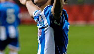 Rodrigo Mora vai fazer a pré-época na equipa principal do Porto, revela 
@zerozeropt
 👀