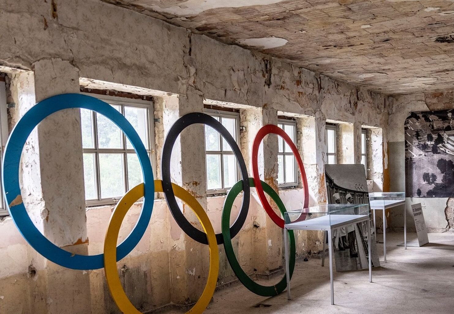 JO 2024 : un rapt démocratique ? Entretien avec Jade Lindgaard