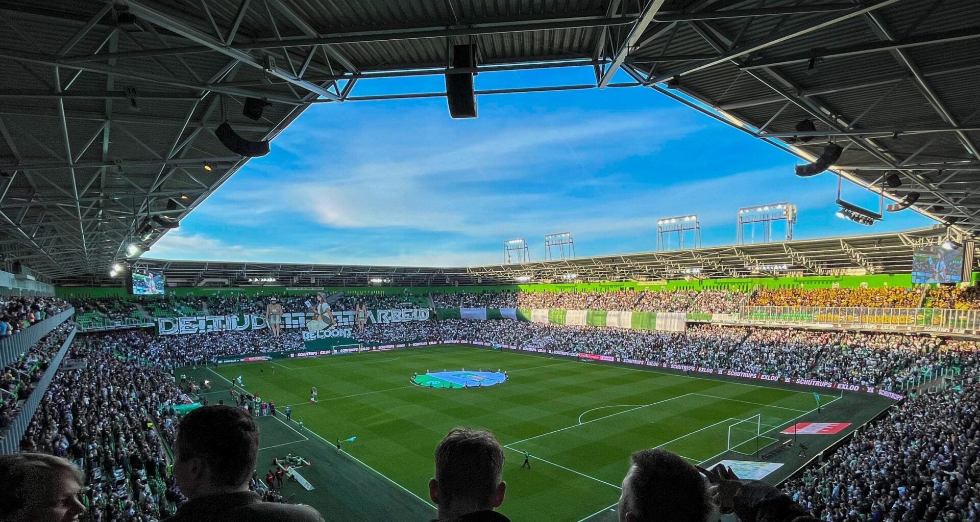 FC Groningen start with waiting list due to run on season tickets