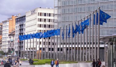 Bruselas alerta del aumento de intentos de injerencia extranjera ante las elecciones europeas