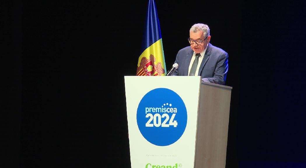 El president de la CEA critica la regulació de l'augment salarial