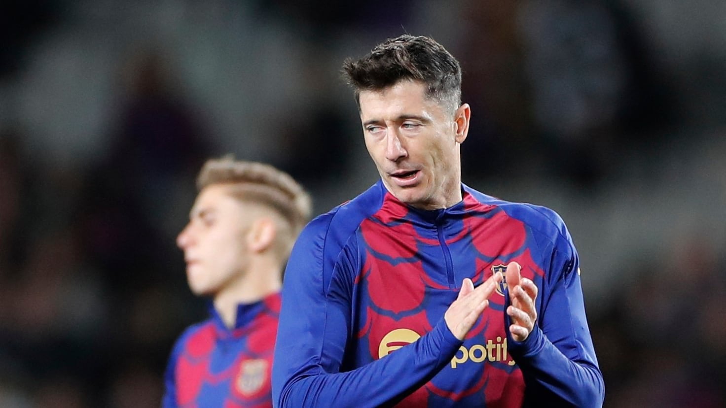 Ballon d'Or director confirms that Robert Lewandowski will not receive the award for 2020, citing "institutional norms" [Diario AS]