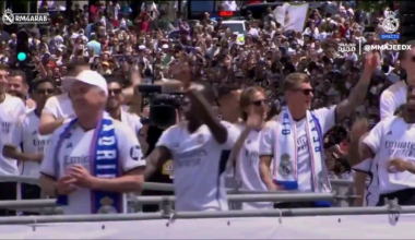 They got Kroos dancing!