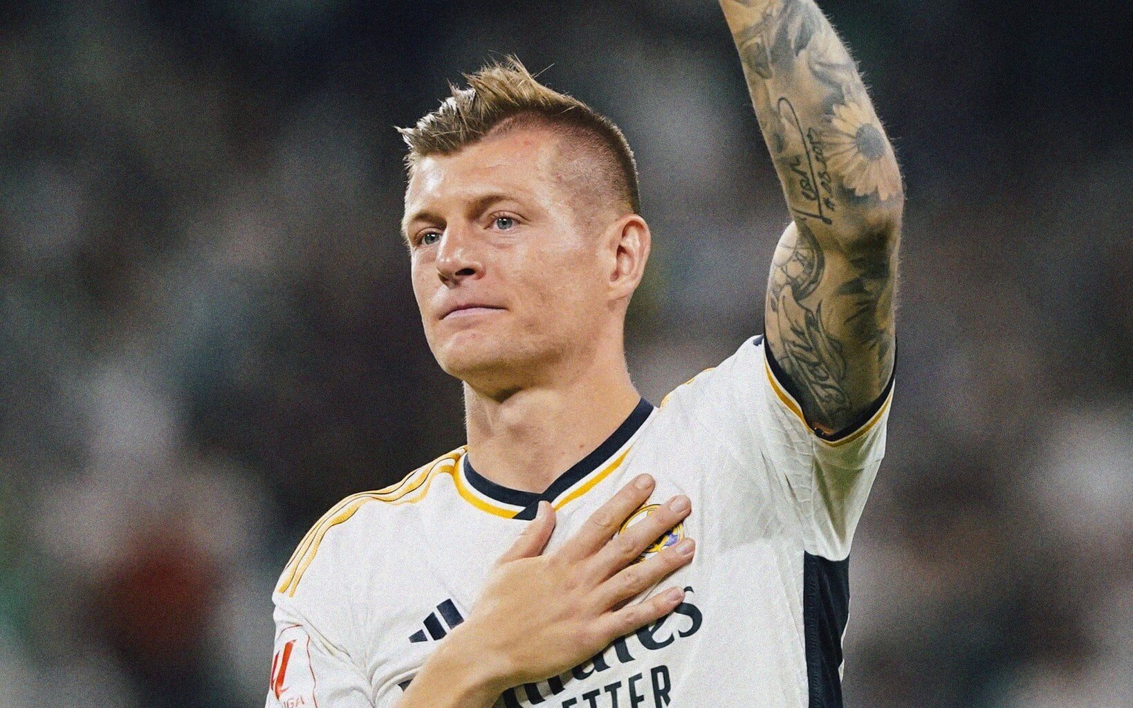 Best long ball completion rates in Europe's top five leagues this season (100+ attempted):

◎ 85.9% - Toni Kroos
◎ 81.2% - Granit Xhaka
◎ 80.6% - Rodri
◎ 79.2% - Luka Modrić
◎ 76.4% - Angel Gomes