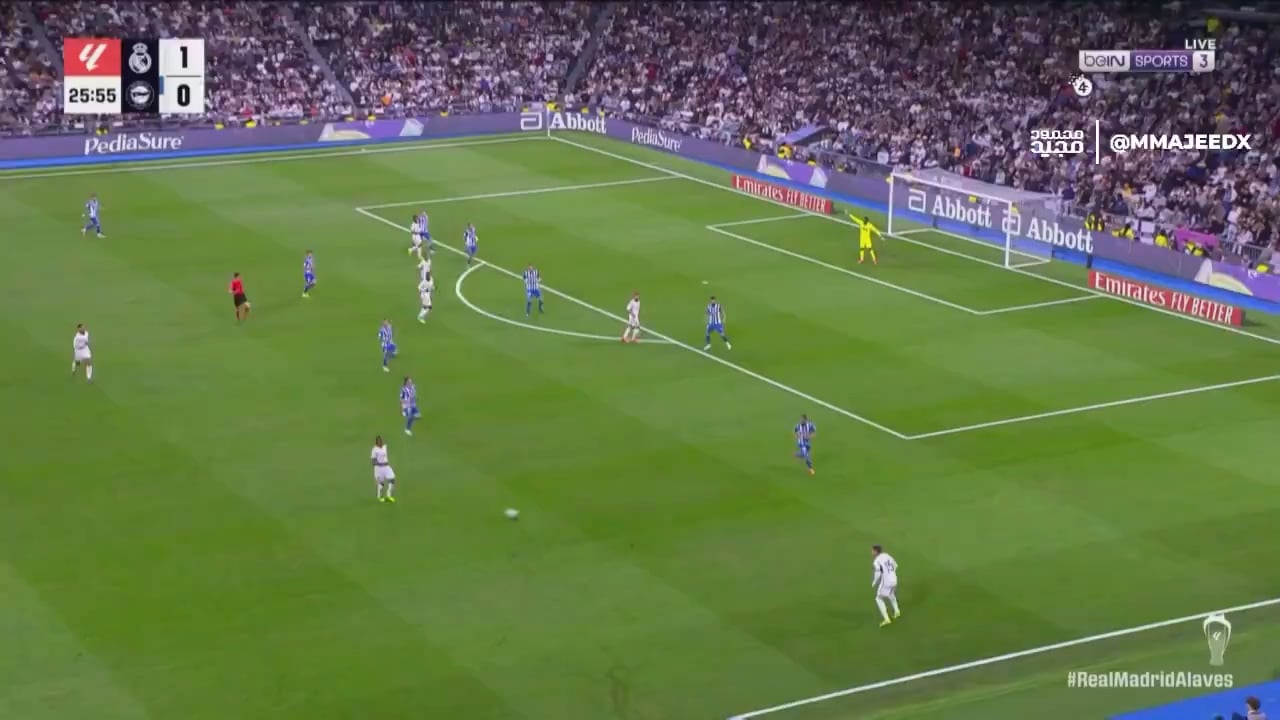 Vini jnr goal now 2-0 for Madrid