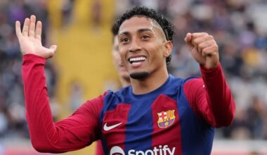 Raphinha has made the final decision of not hiring any agent or even an intermediary. He is the only player in the Barça first team and Barça Atlètic to not have an agent.

Via: @joaquimpiera [sport]