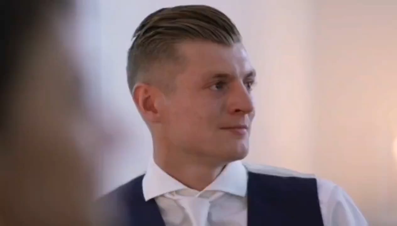 Madridistas seeing the Kroos+Modric era coming to an end...