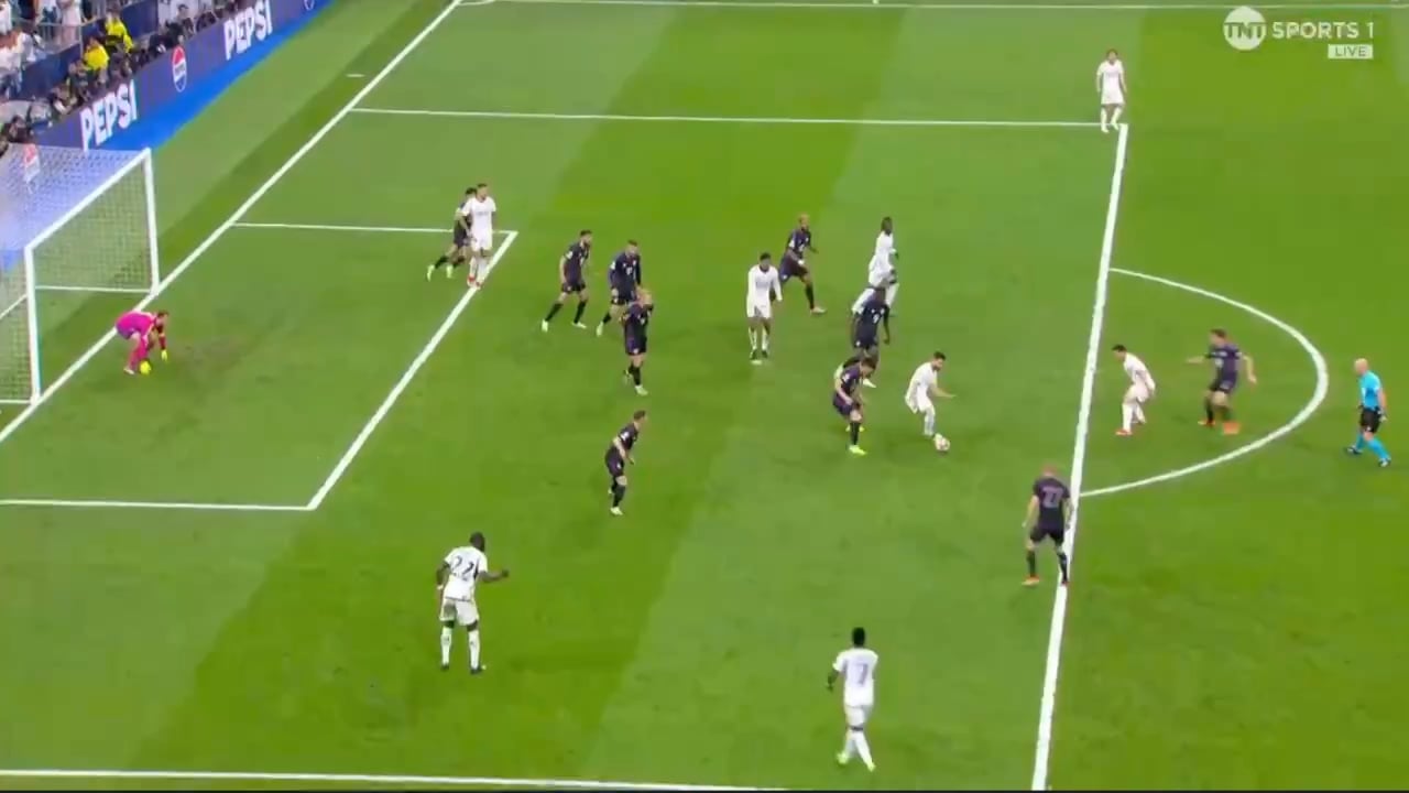 MADRID TAKE THE LEAD IN INJURY TIME AFTER VAR CHECK