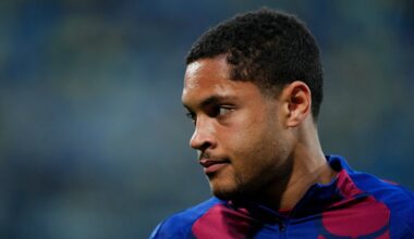 [The Athletic] Barcelona spent €30m on Vitor Roque – and he could cost €31m more with add-ons. He was a Deco signing – when Xavi was calling for a holding midfielder. Now the 19-year-old is set to leave on loan — despite all the fanfare that accompanied his arrival.