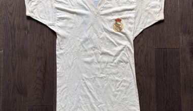 Looking info on this 70s? Mont-halt shirt
