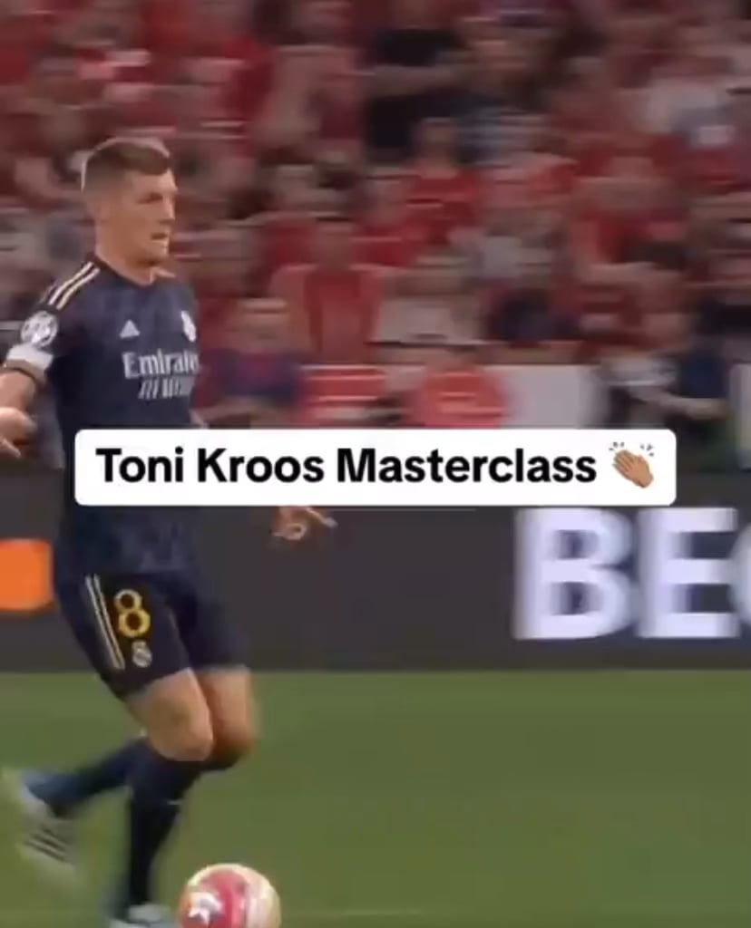 Toni Kroos close-up during Vini’s first goal assisted by him against Bayern Munich.