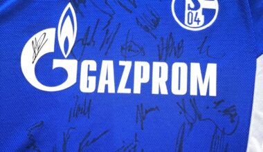 Trikotbedtimmung Schalke