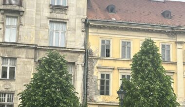 Why Budapest’s buildings look like nobody take care about them?