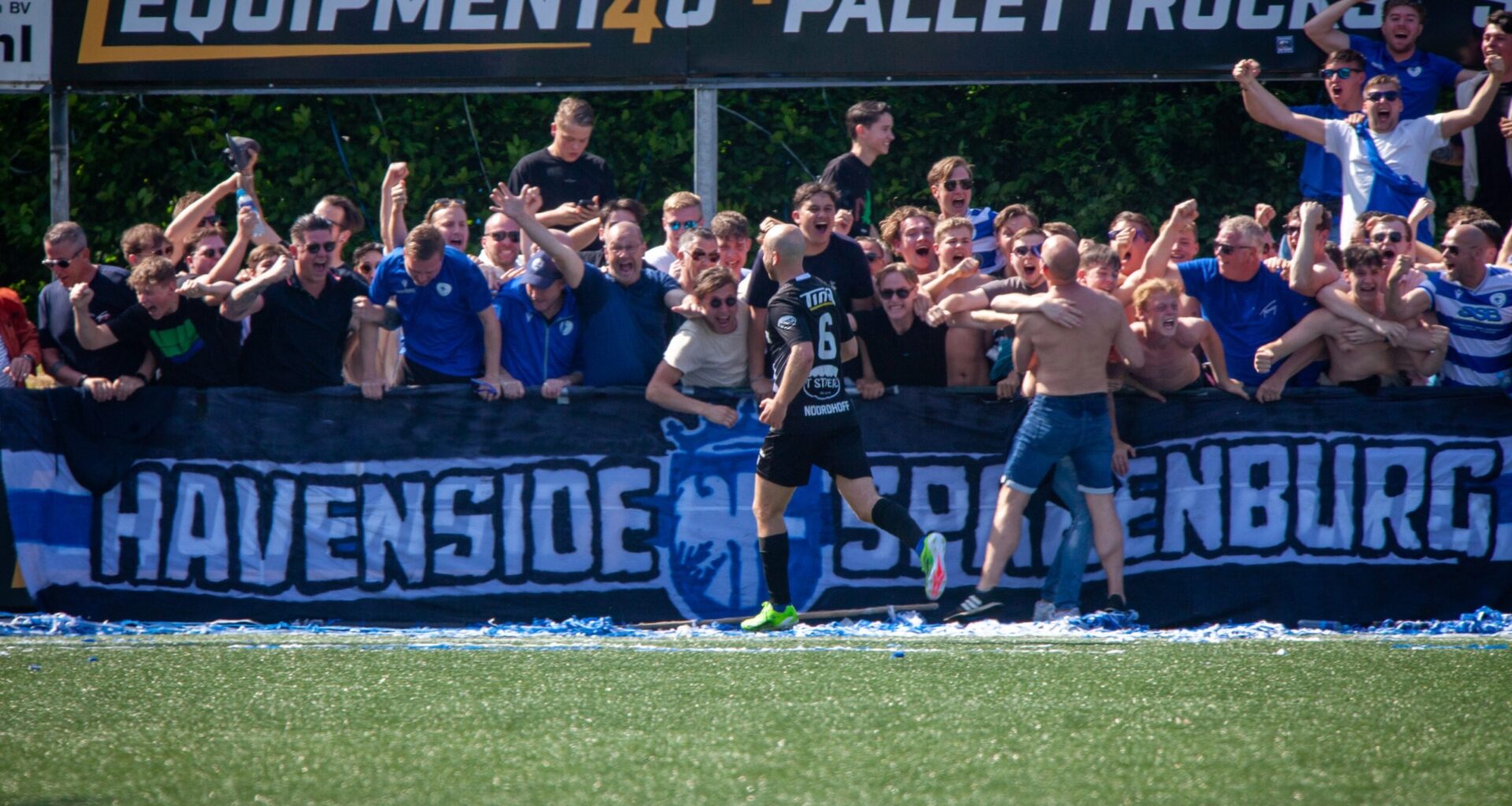Spakenburg become champions of Betnation Divisie which makes them the best amateur team in The Netherlands.