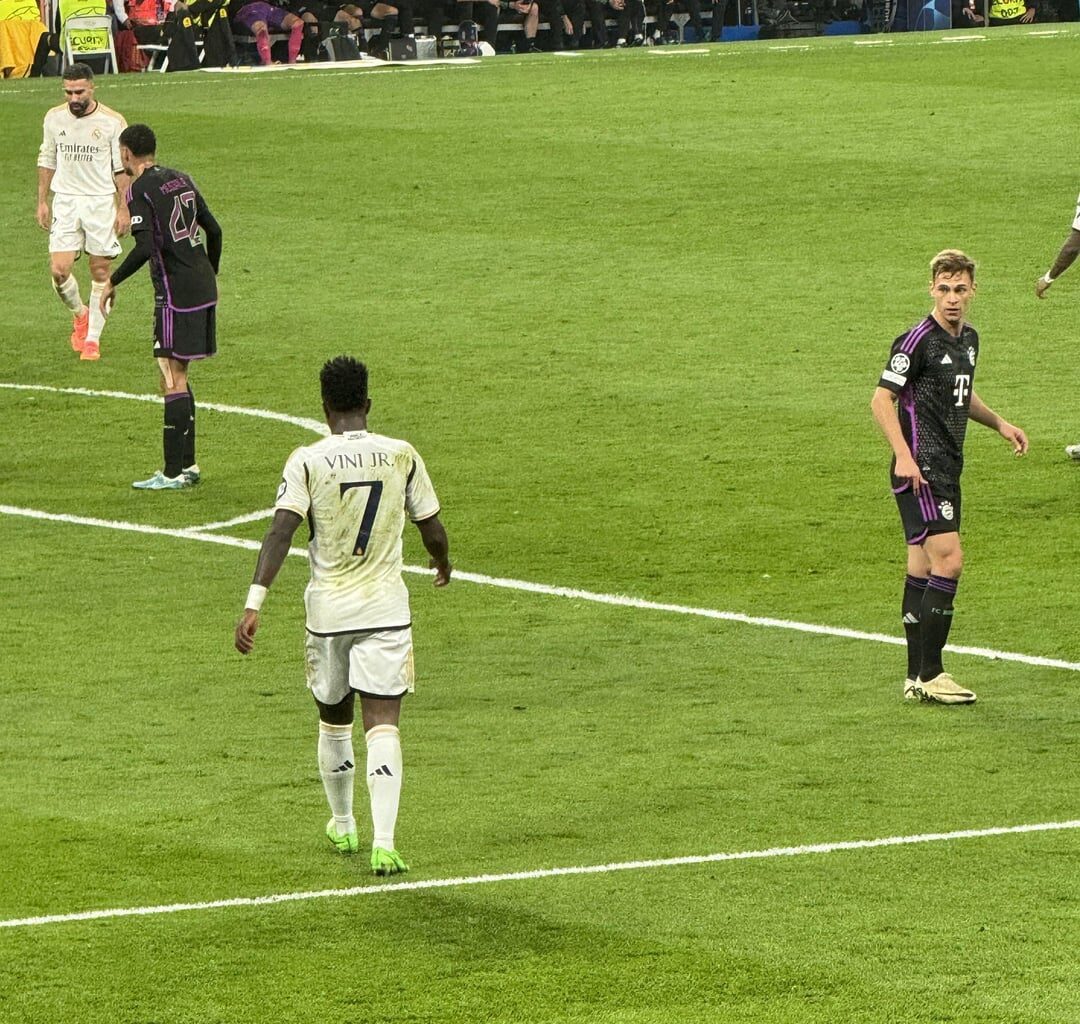 Some shots I got from the UCL Remontada