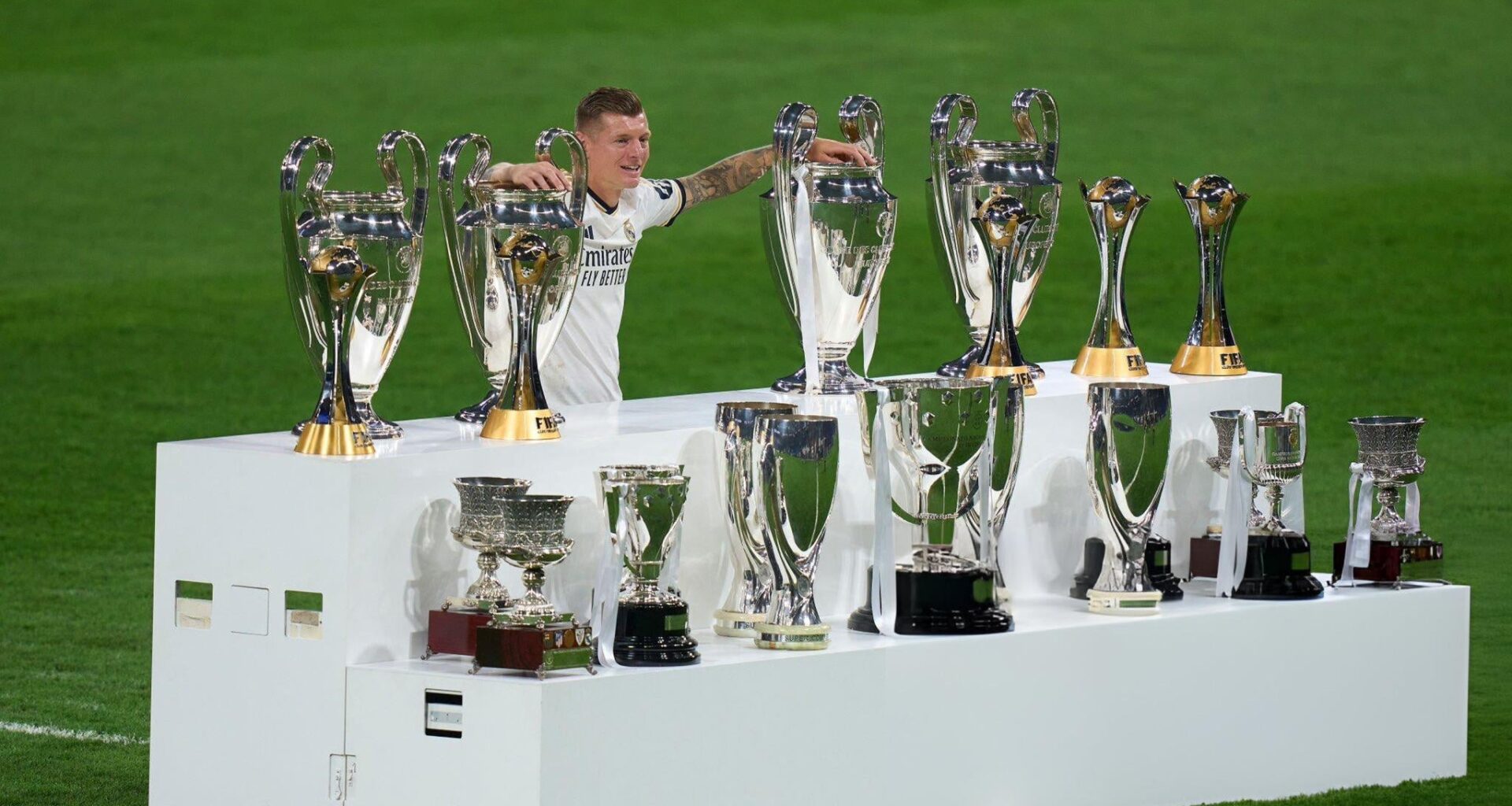 Toni Kroos and the 22 trophies he won with Real Madrid