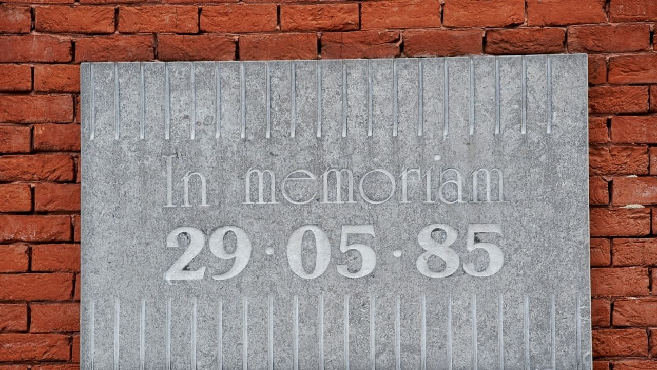 Today it is exactly 39 years since 39 people died in the tragic events that took place at the Heysel Stadium between Liverpool and Juventus.