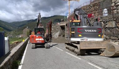 Els talls a la carretera de l'Aldosa s'allarguen una jornada més