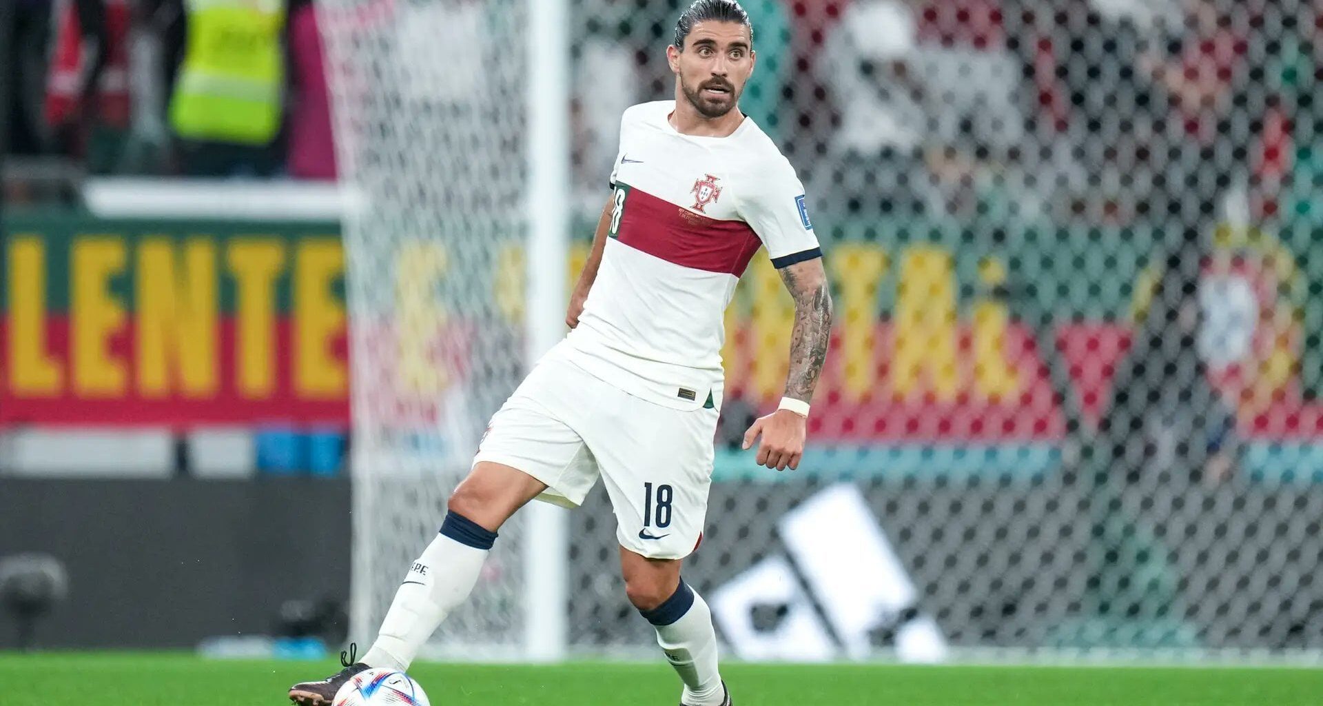 Rúben Neves antes de assinar pelo Al Hilal: "Tive o cuidado de falar com o selecionador e com alguns elementos do staff para pedir uma opinião."