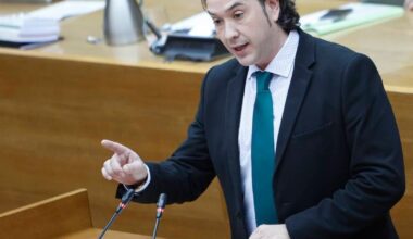 Vox amenaza con expedientar al funcionario que filtró su censura en Burriana de películas con "marcada ideología de género y LGTBI"