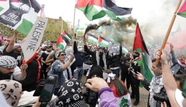 Periodistas israelíes de Eurovisión amenazan a un reportero español por gritar "free Palestina"