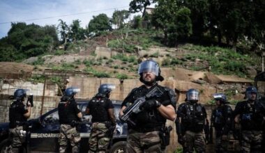 Opération « Place nette » à Mayotte : « Regardez comment nous protège la France ! » - L'Humanité