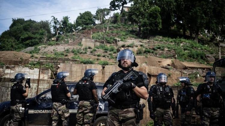 Opération « Place nette » à Mayotte : « Regardez comment nous protège la France ! » - L'Humanité