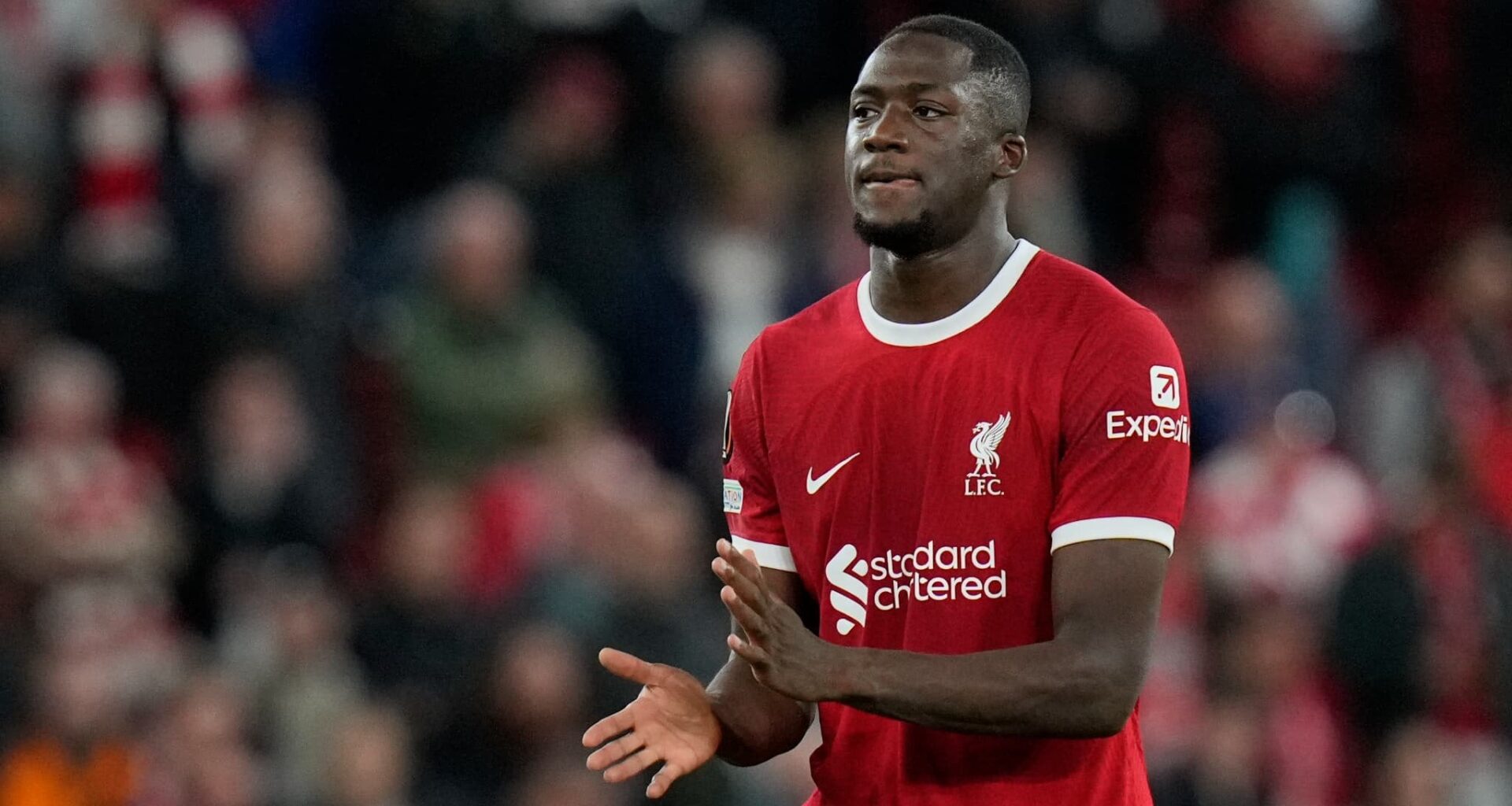 [Konaté] When I hear about PSG’s interest, I don’t feel neither hot or cold because I haven’t spoken to them or anyone else. It’s logic because I was born in Paris and all my brothers support PSG. They’d bring me to the stadium also when I was younger. I’m happy at Liverpool