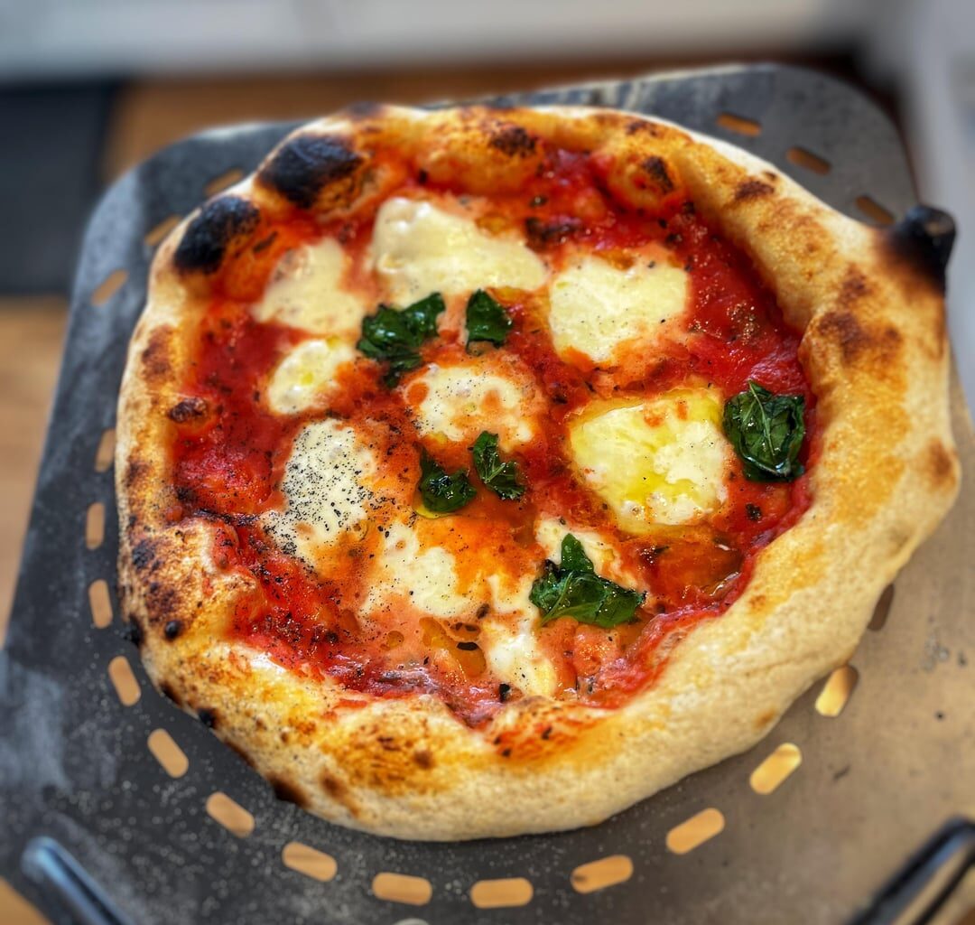 Pizza Napoletana vom Gasgrill
