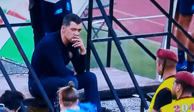Ainda dizem que os treinadores de bancada não ganham títulos