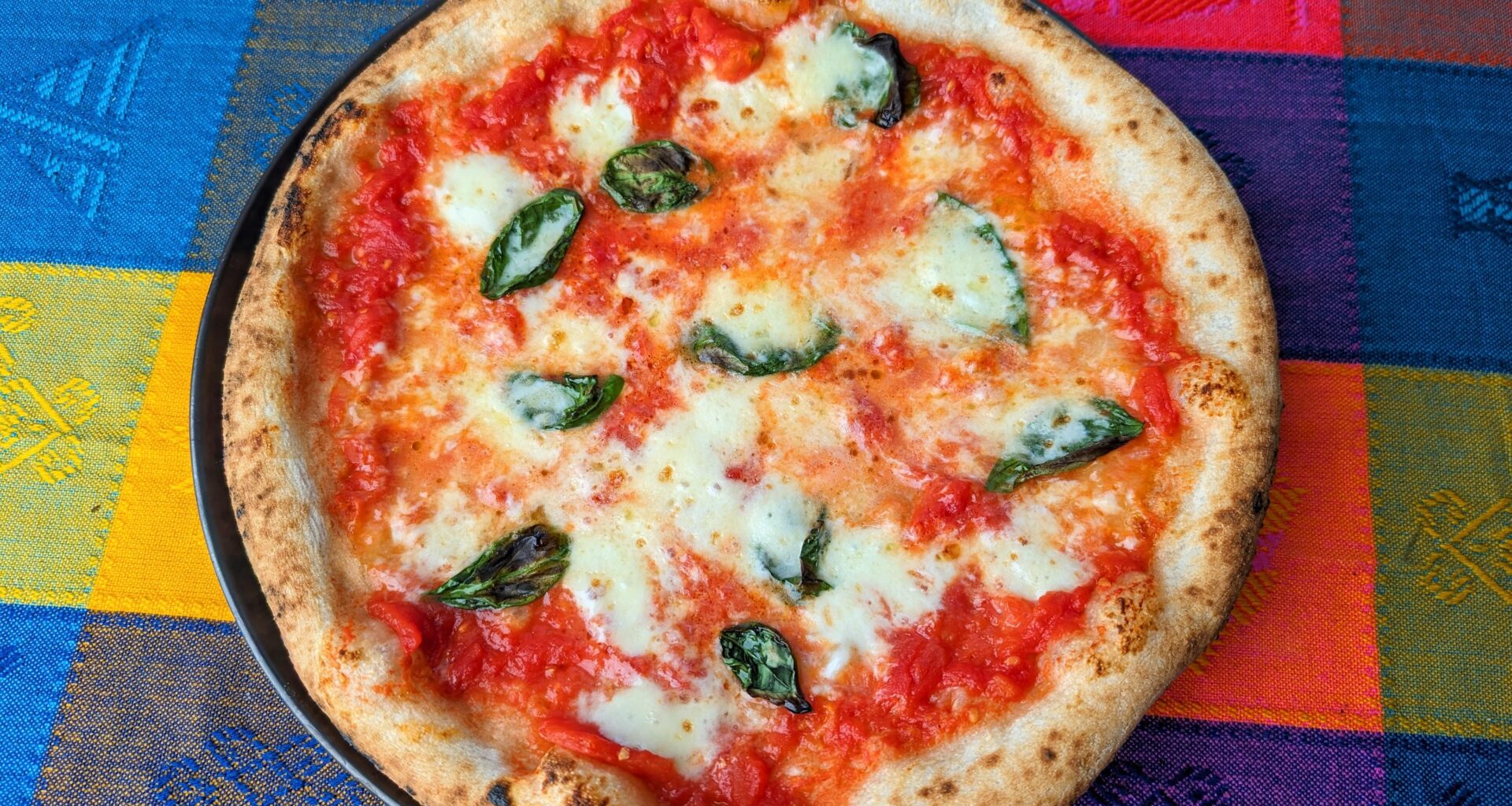 Classic neapolitan pizza (Enzo Coccia style)