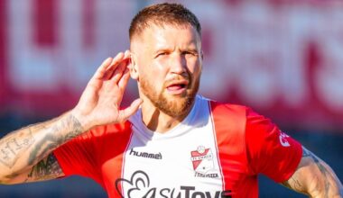 FC Emmen and FC Dordrecht still have everything to play for after 2-2 draw