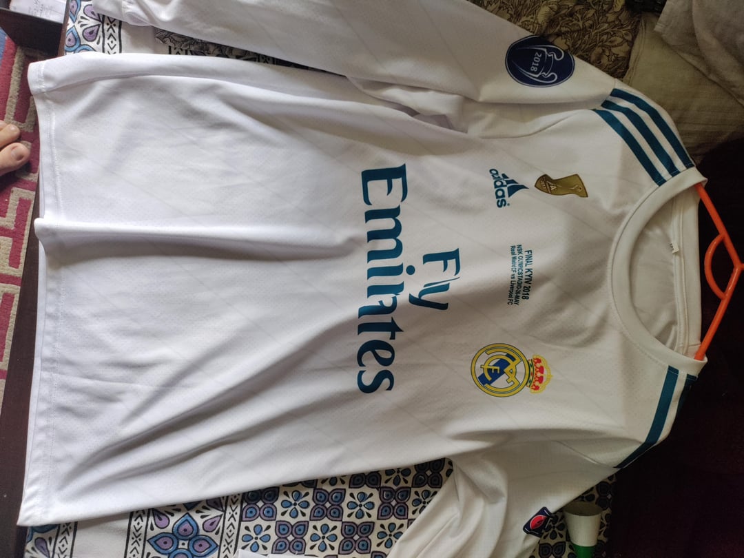 Original or fake kit?