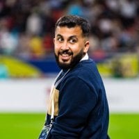 At 0:13, Mbappe said to Gini ‘he doesn’t want to come to PSG’ referring to Simons and Gini replied with ‘but you know why’