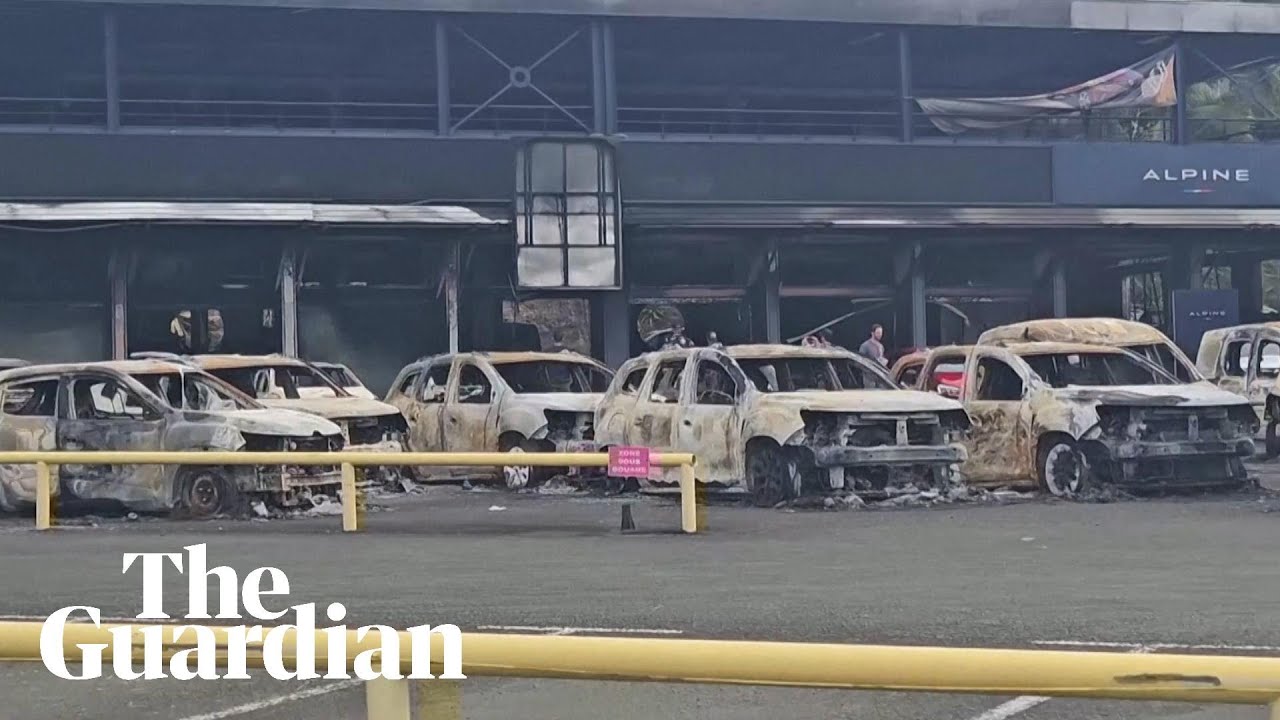 New Zealand evacuates citizens amid continuing unrest on New Caledonia