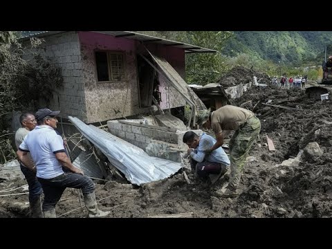 No Comment : au moins 7 morts et 22 blessés en Équateur après un glissement de terrain