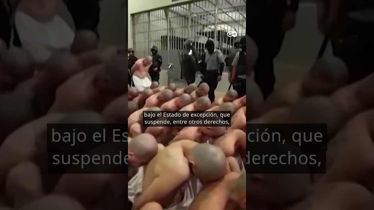 El Salvador envía a 2.000 presuntos "mareros" a megacárcel.