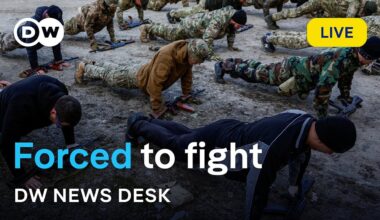 Who is resisting Ukraine's conscription - and who supports it? | DW News Desk