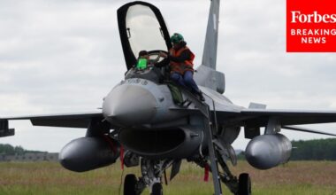 Pentagon Pressed On F-16 Training Program: How Many Ukrainian Pilots Will Be Ready This Summer?