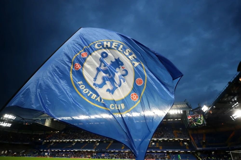 Marc Guiu expected to leave Barcelona to join Chelsea very soon