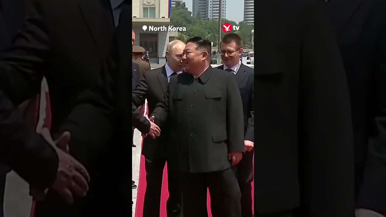 Putin meets Kim Jong-un on red carpet #news #shorts
