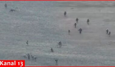 Russian soldiers are slaughtered - Soldiers left without equipment are encircled en mass