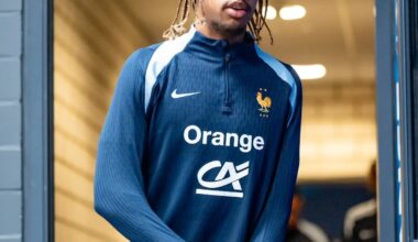 Bradley Barcola is scoring points in training with the national team and continues to make a good impression. Despite not having much high-level experience with the France NT, he is slowly shaking up the hierarchy in attack in his favor, as he did at PSG.  @Adrientp