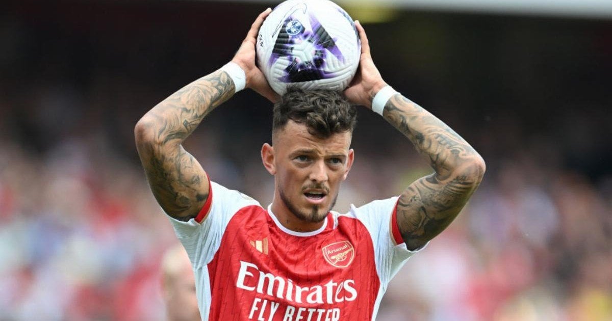 Arsenal aim dig at Gareth Southgate with post about England outcast Ben White