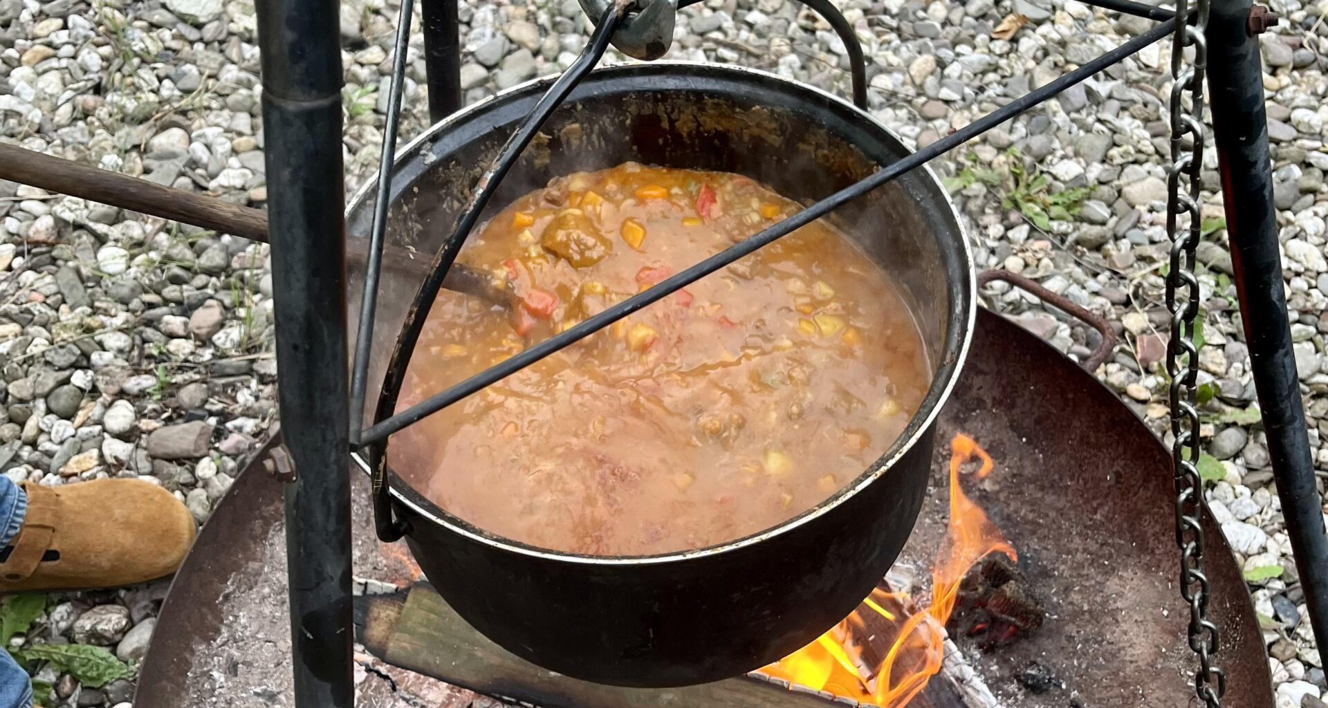 Someone told me to post it here: Goulash soup for yesterday's football game