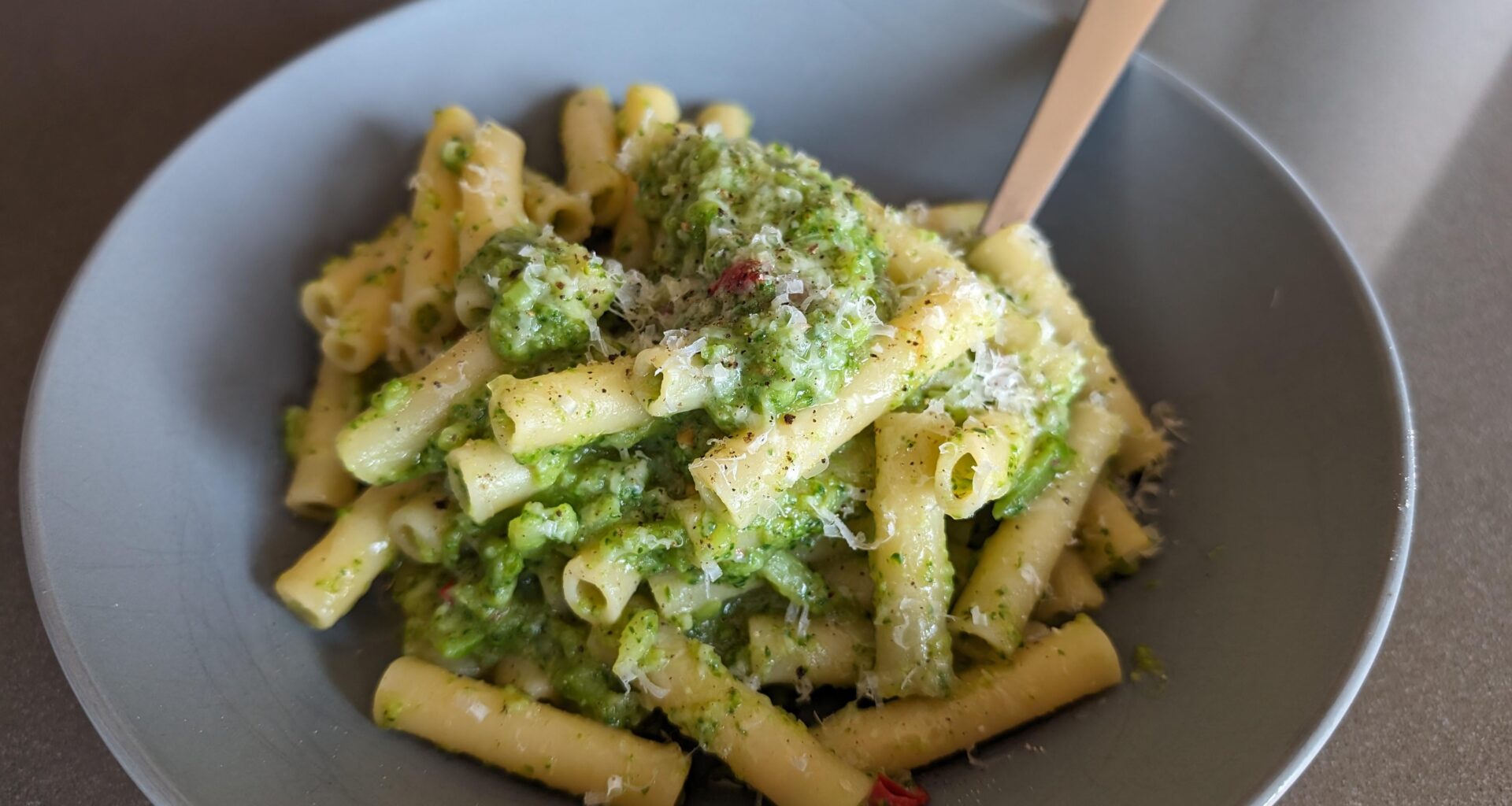 Pâtes au brocoli et piments calabrais