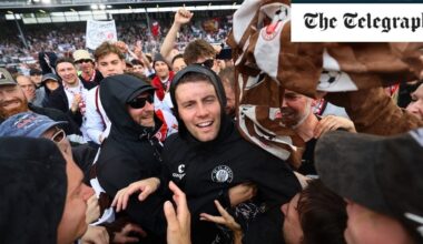 Fabian Hürzeler auf die Insel? Der St. Pauli-Trainer soll ein Topkandidat auf den Trainerjob bei Brighton sein